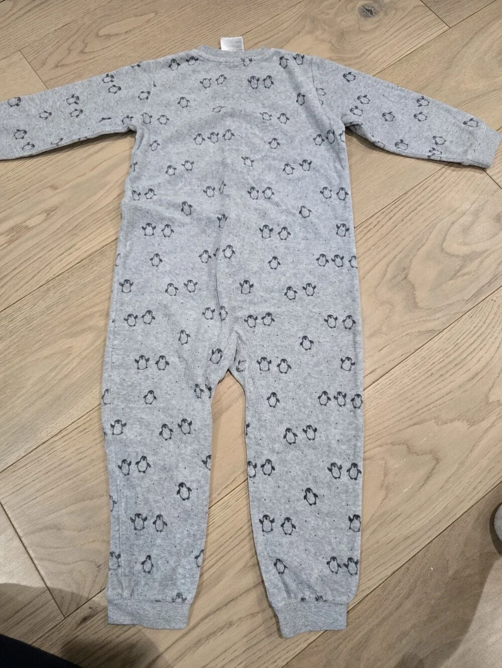 GUC 3T Penguin Footless Onesie